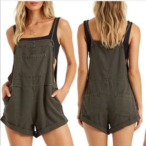 Billabong overall romper washed once and shrunk Actual size M but fits like a S